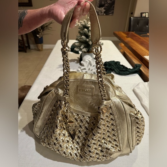 Vintage Versace Metallic Gold Leather Medusa Medium Bag - Picture 2 of 11